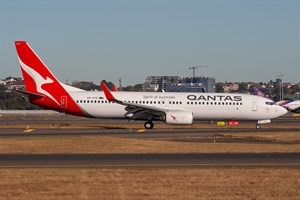 Qantas Boeing 737-800 VH-VYG at Kingsford Smith