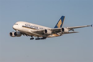 Singapore Airlines Airbus A380-800 9V-SKA at Kingsford Smith