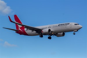 Qantas Boeing 737-800 ZK-ZQD at Kingsford Smith