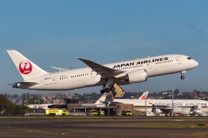 Japan Airlines Boeing 787-800 JA844J at Kingsford Smith