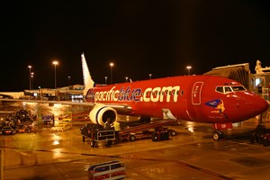 Virgin Blue Airlines Boeing 737-800 VH-VOP at Tullamarine