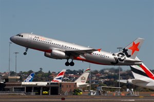 Jetstar Airways Airbus A320-200 VH-VQZ at Kingsford Smith