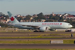 Air Canada Boeing 777-200LR C-FNND at Kingsford Smith