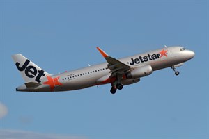 Jetstar Airways Airbus A320-200 VH-VFQ at Kingsford Smith