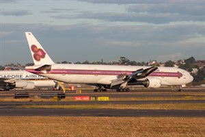 Thai Airways Boeing 777-300 HS-TKA at Kingsford Smith