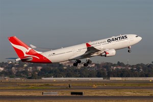 Qantas Airbus A330-200 VH-EBN at Kingsford Smith