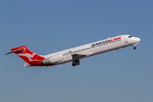 QantasLINK Boeing 717-200 VH-YQS at Kingsford Smith