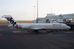 Jetstar Airways Boeing 717-200 VH-LAX at Kingsford Smith