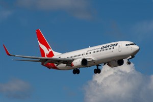 Qantas Boeing 737-800 VH-VXP at Kingsford Smith