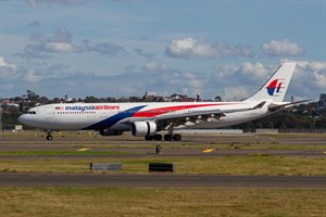 Malaysian Airlines Airbus A330-300 9M-MTJ at Kingsford Smith