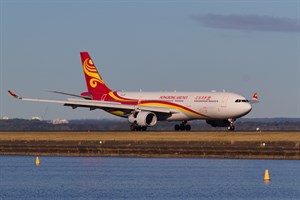 Hong Kong Airlines Airbus A330-300 B-LHI at Kingsford Smith