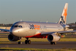 Jetstar Airways Airbus A320-200 VH-VGP at Kingsford Smith