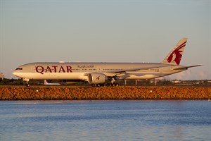 Qatar Airways Boeing 777-300ER A7-BEQ at Kingsford Smith