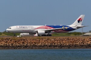 Malaysian Airlines Airbus A330-900 9M-MNJ at Kingsford Smith