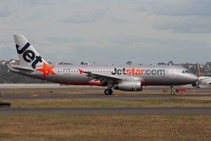 Jetstar Airways Airbus A320-200 VH-VGF at Kingsford Smith