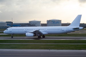 Avion Express Airbus A321-200 LY-NVQ at Schiphol
