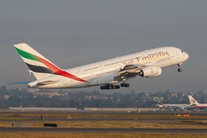 Emirates Airlines Airbus A380-800 A6-EDC at Kingsford Smith