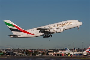 Emirates Airlines Airbus A380-800 A6-EDE at Kingsford Smith