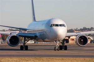 Qantas Boeing 767-300ER VH-ZXD at Kingsford Smith