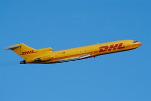 Asian Express Airlines Boeing 727-200 VH-DHE at Kingsford Smith