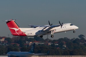 QantasLINK deHavilland Canada DHC8-300 VH-TQK at Kingsford Smith