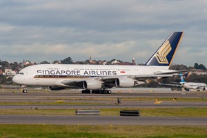 Singapore Airlines Airbus A380-800 9V-SKB at Kingsford Smith