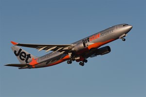 Jetstar Airways Airbus A330-200 VH-EBB at Kingsford Smith