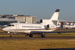 Brenzil (Pty) Dassault Falcon 7X VH-CRW at Kingsford Smith