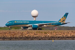 Vietnam Airlines Airbus A350-900 VN-A889 at Kingsford Smith
