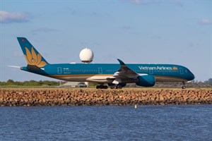 Vietnam Airlines Airbus A350-900 VN-A890 at Kingsford Smith