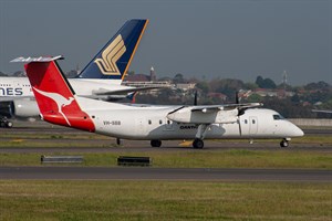 QantasLINK deHavilland Canada DHC8-300B VH-SBB at Kingsford Smith