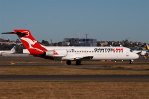 QantasLINK Boeing 717-200 VH-YQY at Kingsford Smith