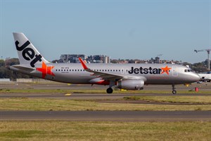 Jetstar Airways Airbus A320-200 VH-VFQ at Kingsford Smith