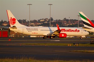 Lion Air/Malindo Air Boeing 737-900 9M-LNJ at Kingsford Smith