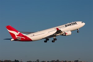 Qantas Airbus A330-200 VH-EBJ at Kingsford Smith