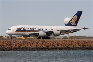 Singapore Airlines Airbus A380-800 9V-SKG at Kingsford Smith