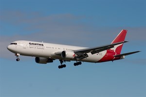 Qantas Boeing 767-300ER VH-OGJ at Kingsford Smith