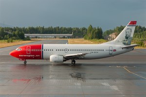 Norwegian Air Shuttle Boeing 737-300 LN-KKH at Gardermoen