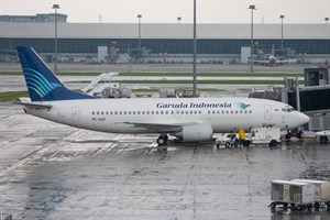 Garuda Indonesia Boeing 737-300 PK-GGP at Sepang
