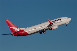 Qantas Boeing 737-800 VH-VXG at Kingsford Smith