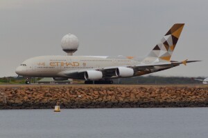 Etihad Airways Airbus A380-800 A6-APG at Kingsford Smith