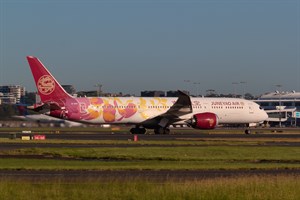 Juneyao Airlines Boeing 787-900 B-20D1 at Kingsford Smith
