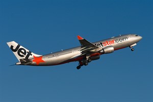 Jetstar Airways Airbus A330-200 VH-EBE at Kingsford Smith