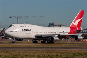 Qantas Boeing 747-300 VH-EBY at Kingsford Smith