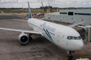 Air New Zealand Boeing 767-300 ZK-NCL at Manukau