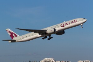 Qatar Airways Boeing 777-300ER A7-BET at Kingsford Smith