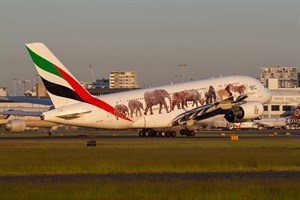 Emirates Airlines Airbus A380-800 A6-EEQ at Kingsford Smith