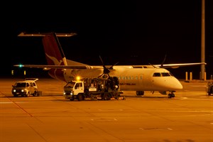 QantasLINK deHavilland Canada DHC8-300 VH-TQZ at Tullamarine