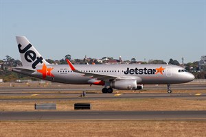 Jetstar Airways Airbus A320-200 VH-VFV at Kingsford Smith
