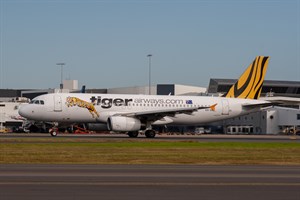 Tiger AW Australia Airbus A320-200 VH-VNJ at Kingsford Smith